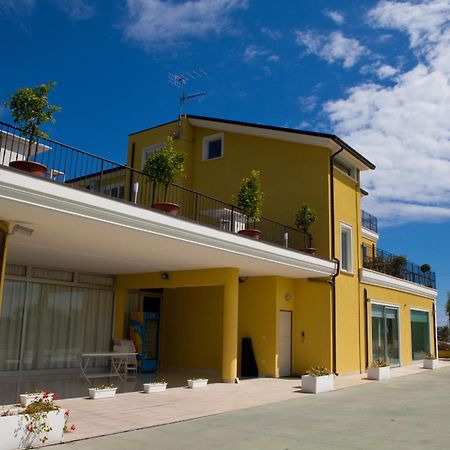 Villa Imago Roseto Degli Abruzzi Exterior foto