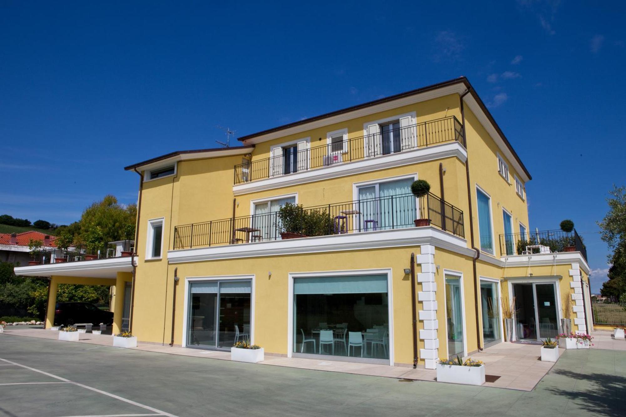 Villa Imago Roseto Degli Abruzzi Exterior foto